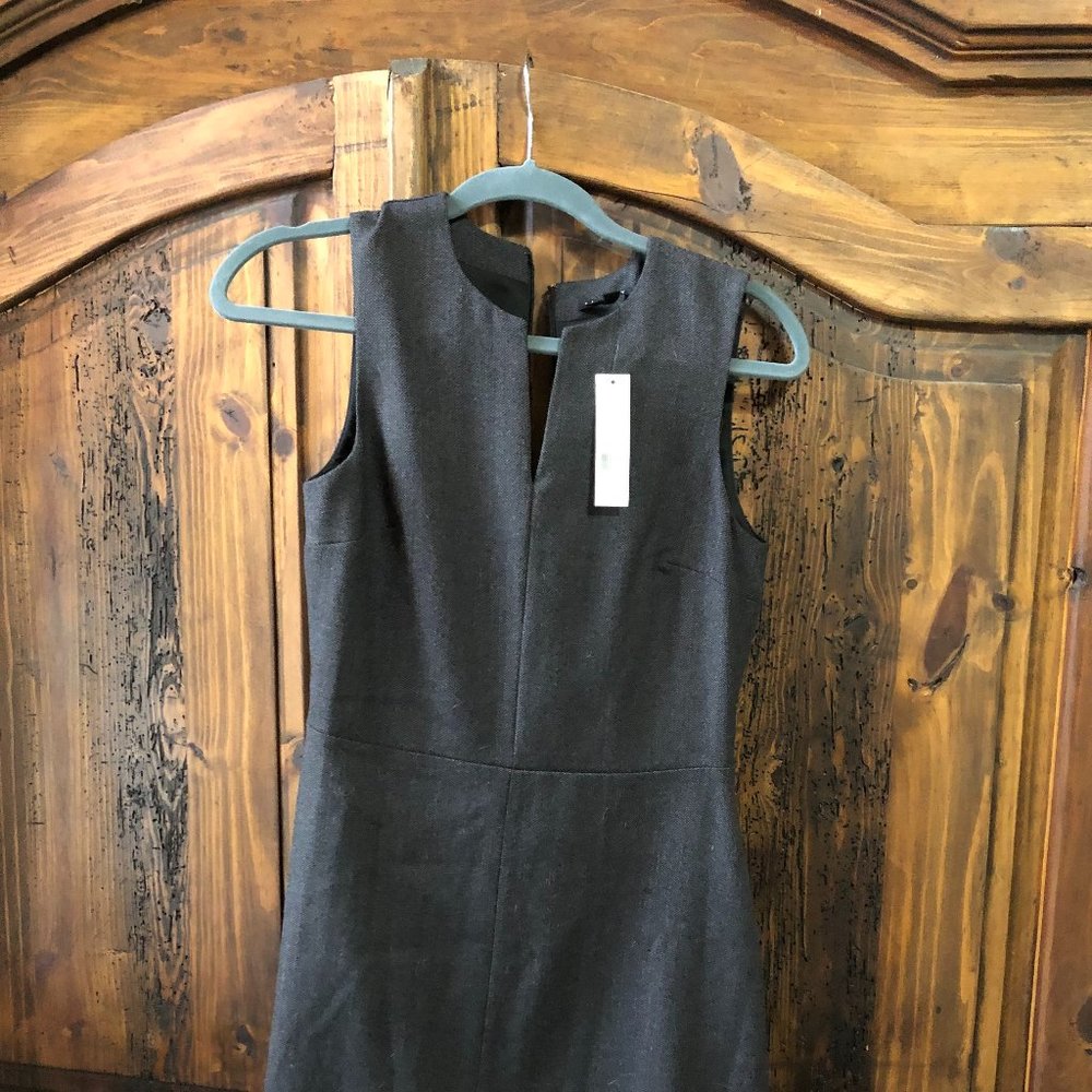 Theory Dress NWT